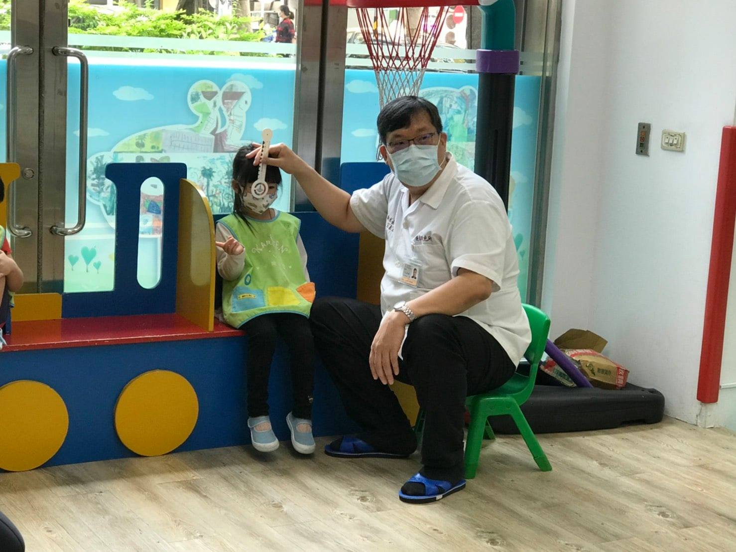 110.05.06 五月份板橋區的兒童視力篩檢任務-第二站卡爾斯登幼兒園圖片